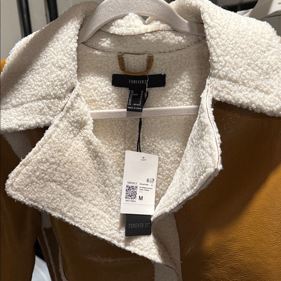 Forever 21 Tan and Cream Textured Jacket - Picture 4 of 5